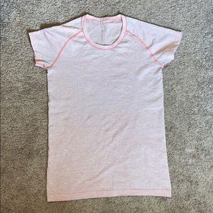 Lululemon run swiftly top